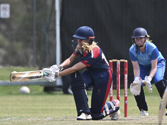 Phoebe Johnston sweeps for Western during the McDonalds U16 Country Championships. Picture: Martin Ollman