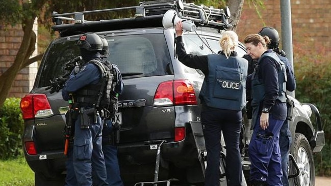 Police in stand-off with two men in Adelaide on roof | news.com.au ...