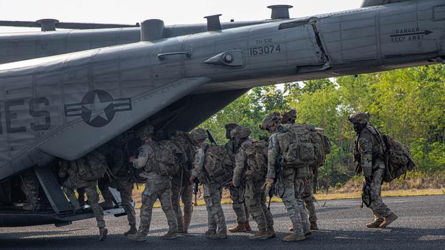 US troops board a US Marine Corps Super Stallion at Fort Magsaysay Airfield for air assault training in Paredes, Philippines. Picture: US Army,