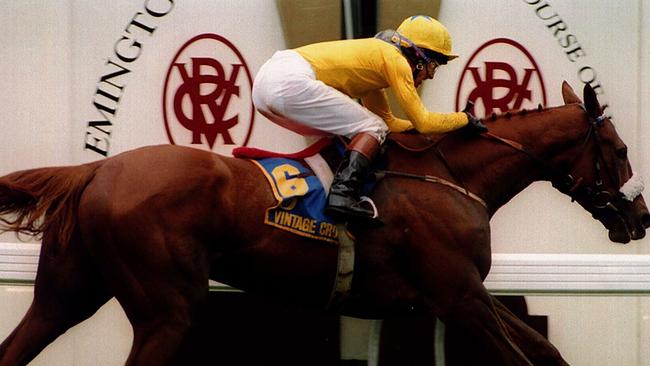 2/11/1993. Vintage Crop winning the Melbourne Cup.