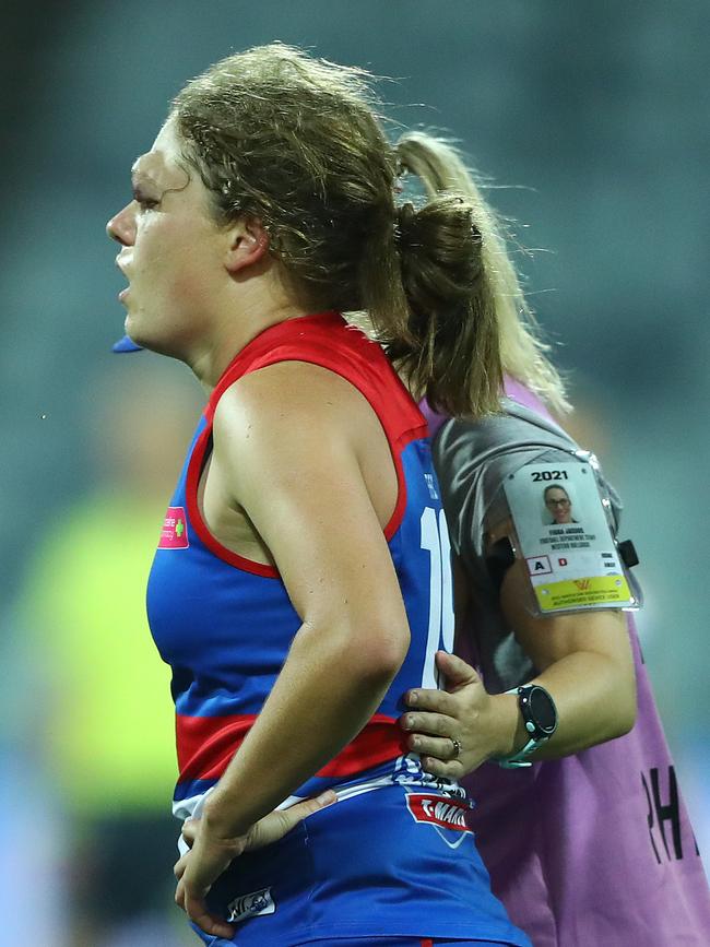 Guest was also winded early against the Cats in a tough night. Picture: Robert Cianflone/Getty Images