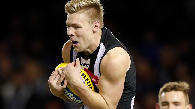 Jordan De Goey’s Collingwood must win to stay in the top four. Picture: Getty Images