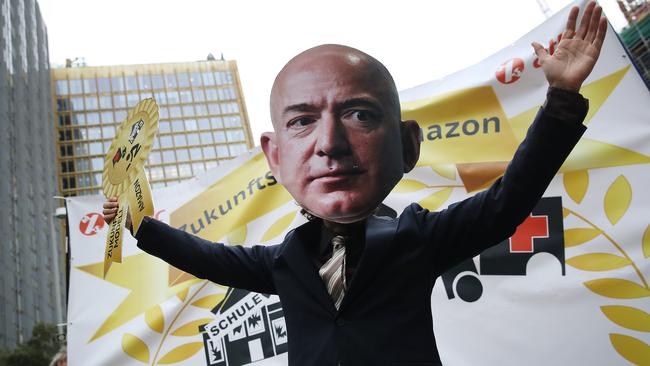 Amazon: Why Jeff Bezos sent staff ominous ‘question mark’ email | news ...