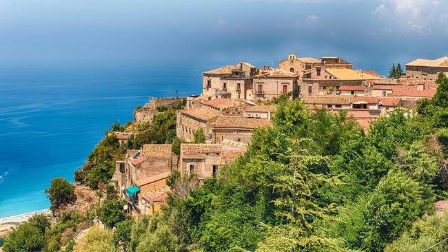 A scenic view of Fiumefreddo Bruzio on the Thyrrenean coast in Province of Cosenza, Italy.