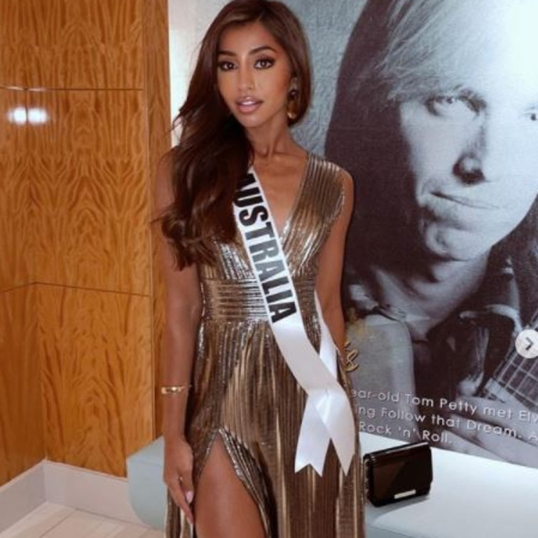 Miss Universe Australia Maria Thattils National Costume Malfunctions 