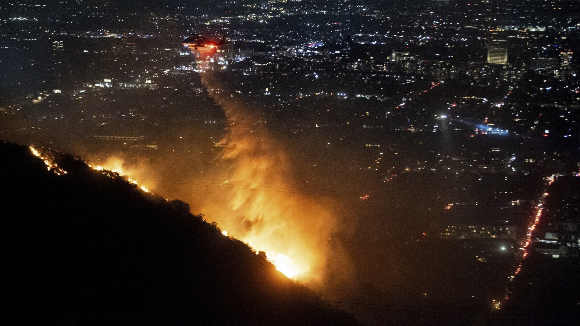 California wildfire claims the lives of five people