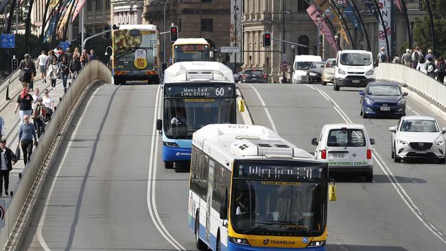 Translink Buses cross the Victoria Bridge in Brisbane, August 13, 2019. (AAP Image/Regi Varghese) NO ARCHIVING