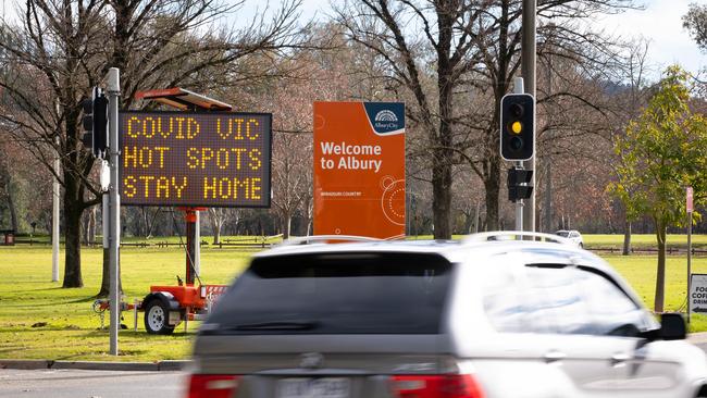 The NSW/Victoria border will reopen on November 23, after it was closed to protect the northern state from Victoria’s deadly second wave - but when it does, the fears will be reversed. Picture: NCA NewsWire/Simon Dallinger