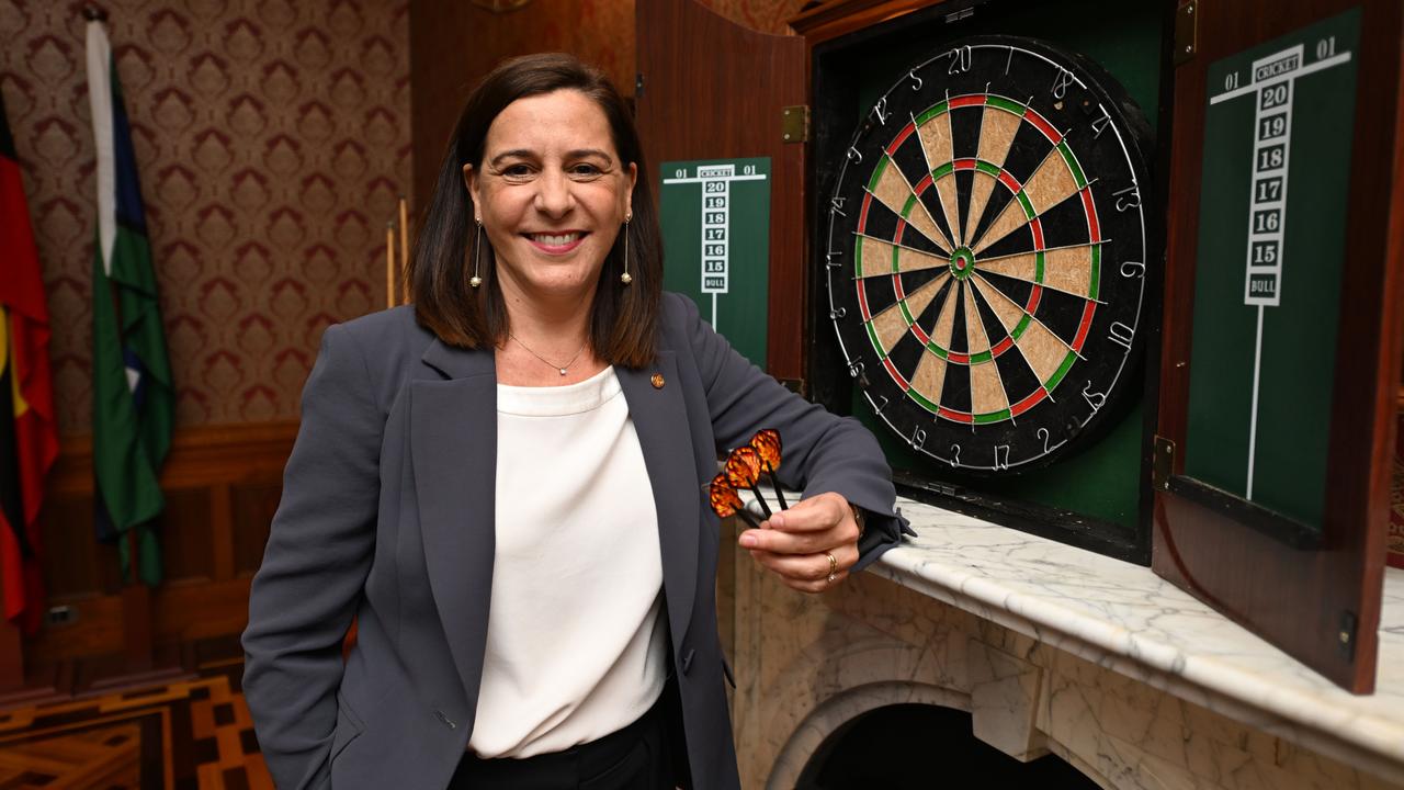 The LNP Member for Nanago Deb Frecklington shows her dart skills at Parliament House. .Picture: NCA NewsWire / Dan Peled