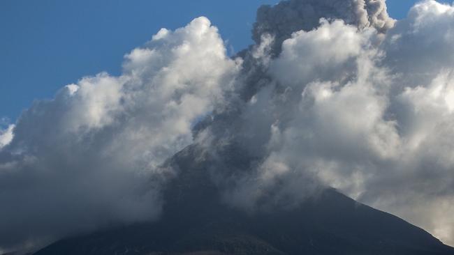 The latest eruption from Mount Lewotobi Laki-Laki has impacted flights to Australia. Picture: Arnold Welianto / AFP