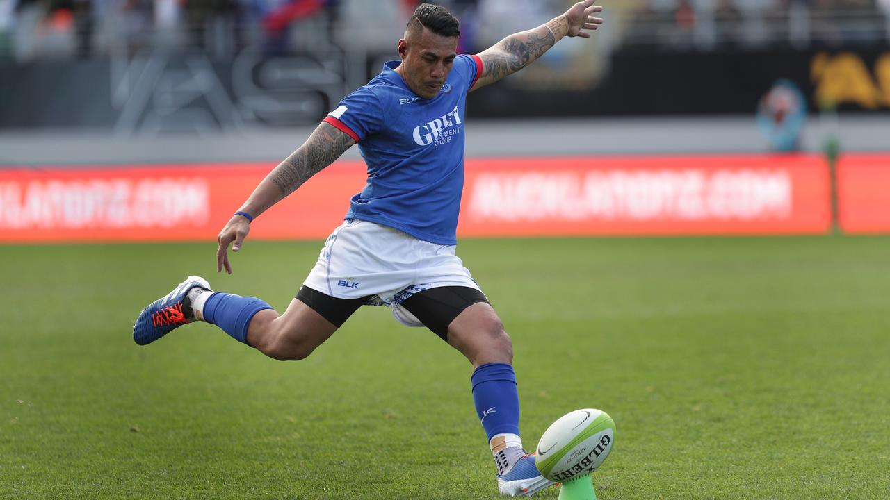 Tusi Pisi of Manu Samoa kicks a conversion at Eden Park.