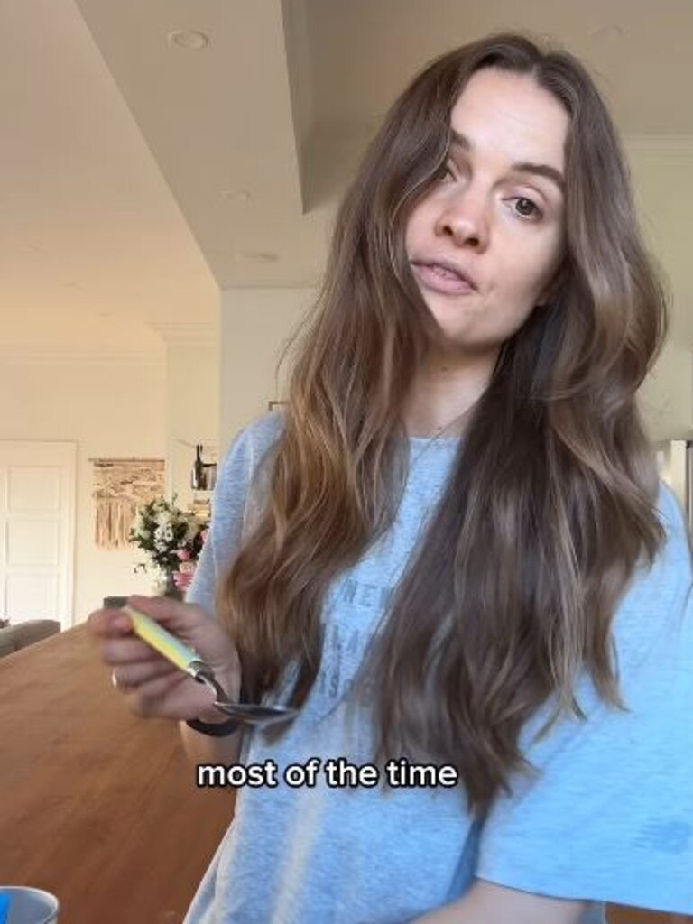 What I eat in a day: How a TikTok trend could cause eating disorders ...