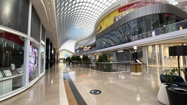 A largely empty Chadstone mall during the Melbourne lockdown. Picture: Alex Coppel.