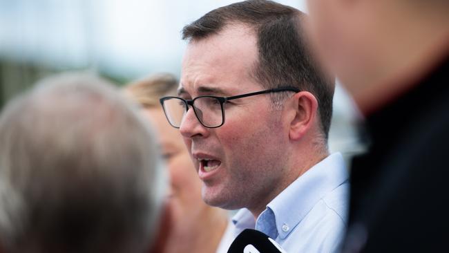 NSW Agriculture Minister Adam Marshall said officials had already begun talks with Victoria and South Australia to lift border restrictions.