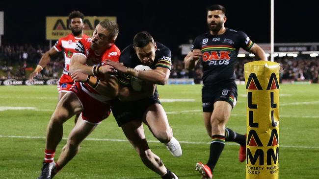 The Dufty ruling has cast more controversy on the shoulder charge rule. Photo by Matt King/Getty Images.