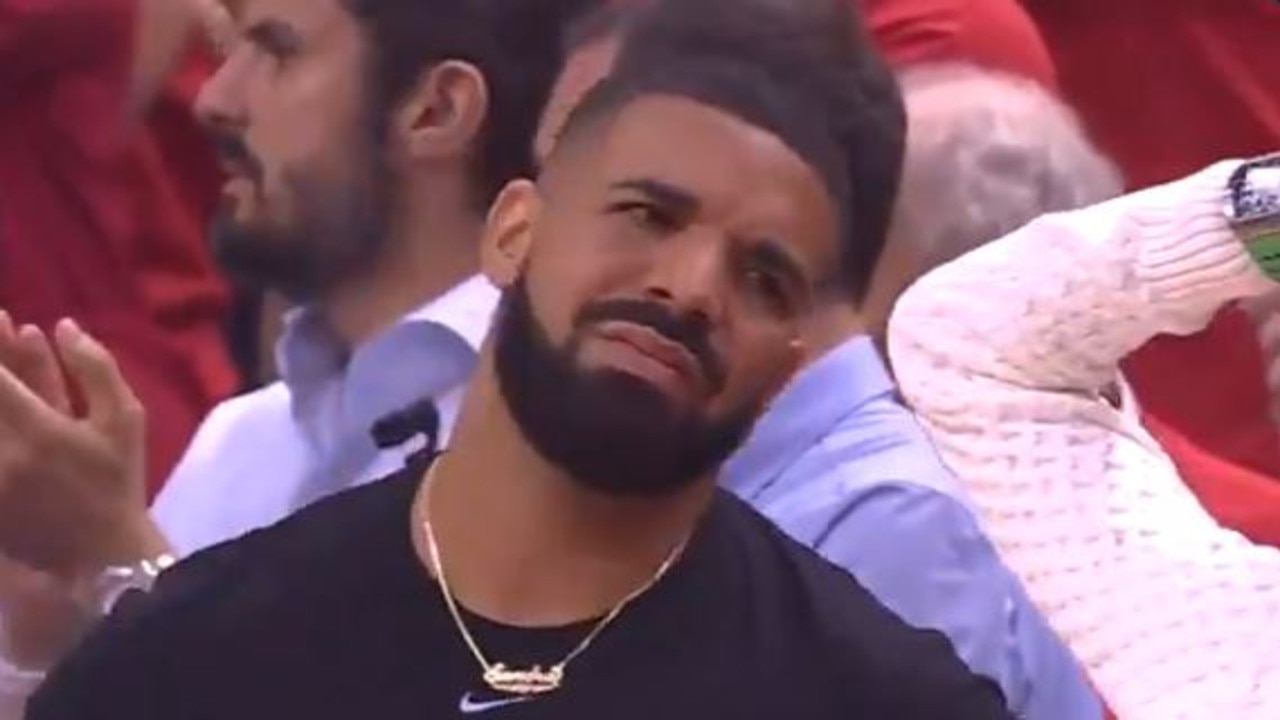 Drake devastated as Kevin Durant leaves Game 5 injured.