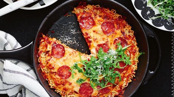 Pepperoni pan pizza using two-minute noodles.