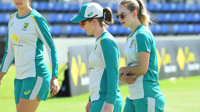 Rachael Haynes couldn’t field for Australia against India because of hamstring soreness. Picture: Albert Perez / Getty Images