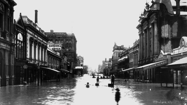 View looking down a flooded Queen Street in Brisbane in 1893.