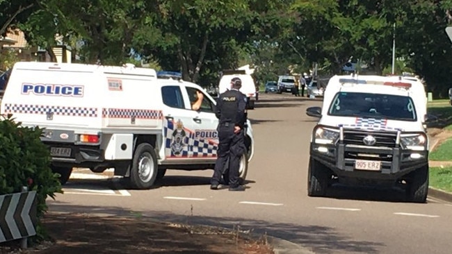 Police at Kirwan following the end of a 10-hour siege on Elphinstone Drive when a man's body was found in a home. Picture: Evan Morgan