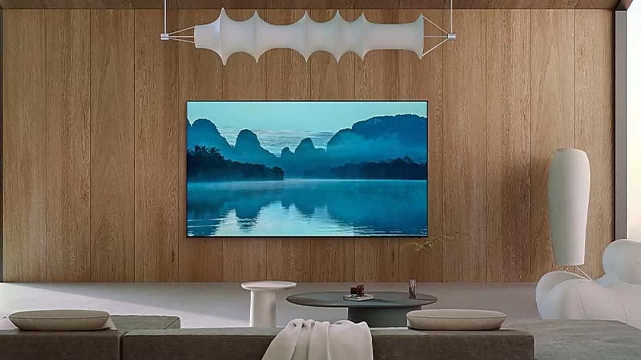 ‘Magnificent’: Samsung 8K TV drops to low price