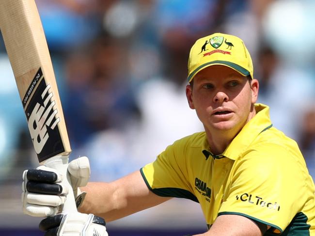 DUBAI, UNITED ARAB EMIRATES - MARCH 04: Steve Smith of Australia bats during the ICC Champions Trophy 2025 semi final between India and Australia at Dubai International Cricket Stadium on March 04, 2025 in Dubai, United Arab Emirates. (Photo by Francois Nel/Getty Images)