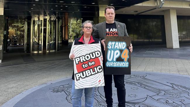 CPSU secretary Karen Batt with Victorian Trades Hall Council Secretary Luke Hilakari.