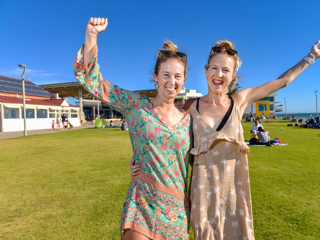 Ashleigh and Lyndall Crichton at Henley Square. Pic: Brenton Edwards