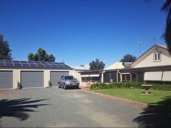 420 Macauley Street, Hay NSW real estate - Hay is the cheapest suburb to buy a house in NSW.