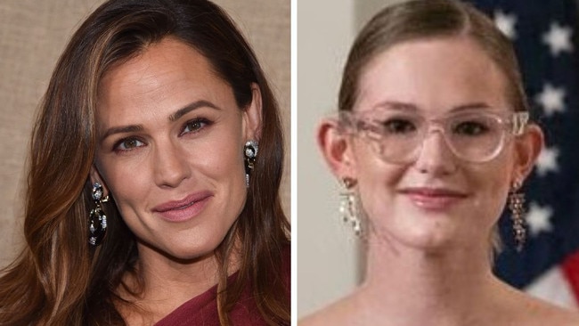 Jennifer Garner and her daughter, Violet Affleck.