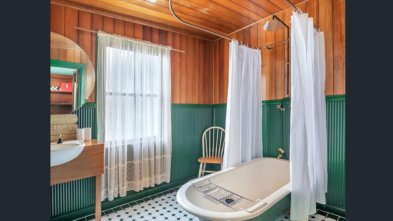 The original farmhouse contains 3 bedrooms, one with ensuite, the other two rooms share a bathroom with a beautiful claw foot bathtub and separate toilet.