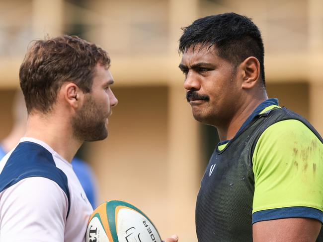 SYDNEY, AUSTRALIA - AUGUST 16: Will Skelton (R) is seen during an Australia Wallabies training session at the Army Barracks on August 16, 2023 in Sydney, Australia. (Photo by Mark Evans/Getty Images)