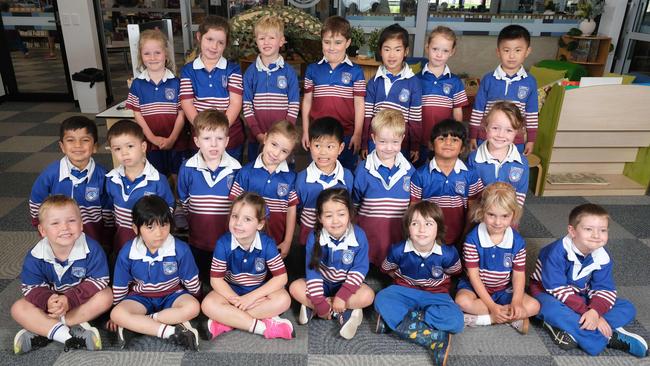 Kardinia College Bell Post Hill , Prep photos My first Year To appear online and in the Addy on March 22. FYSM (Foundation Year) Kardinia International College Back row (left to right) Ruby Creasey, Elsie Sims, Harvey Smith, George Aston, Kathy Ye, Sophie Marsland, Jeremy Baek Middle row (left to right) Shrey Patkar, Julian Thacker, Elliot Sier, Hadley Pettifer, Nathan Li, Zachary Elliott, Kavya Ranabahu, Hannah Curtis Front row (left to right) Mack Robinson, Chloe Choo, Emilia Leone, Lola Antonio, Beaumont Center, Nina Davis, Arlo Little Picture Mark Wilson