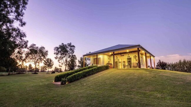 Caroo Cottage - Dubbo. Photo: Airbnb