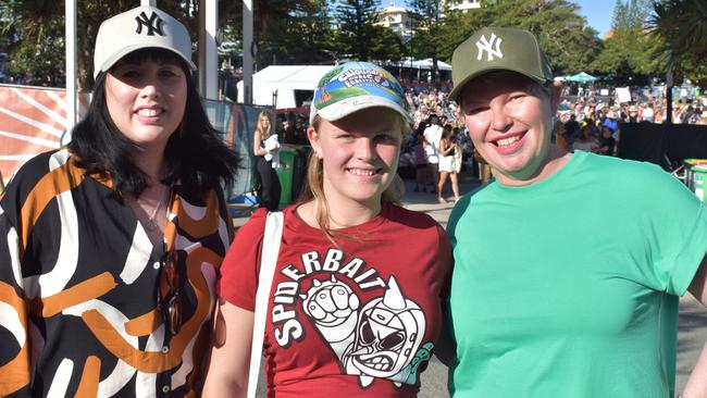 Alecia Lennon, Freyja Atkins and Fiona Atkins at day 3 of the 2023 Caloundra Music Festival. Photo: Elizabeth Neil