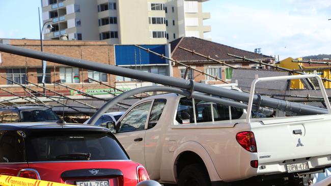 Scaffolding accident on Mann St in Gosford has seen eight cars and one ute crushed. Picture: Fiona Killman