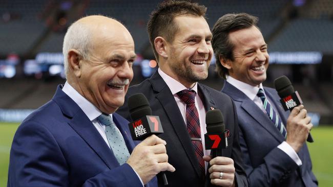 Luke Hodge joins Channel 7 commentators Leigh Mathews and Hamish McLachlan.