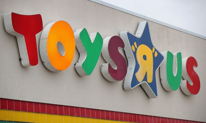 toys r us grandparent discount