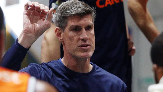 BALLARAT, AUSTRALIA — SEPTEMBER 23: Cairns Taipans Head Coach Mike Kelly talks to his players during the 2018 NBL Blitz match between the New Zealand Breakers and Cairns Taipans at Ballarat Minerdrome on September 23, 2018 in Ballarat, Australia. (Photo by Graham Denholm/Getty Images)