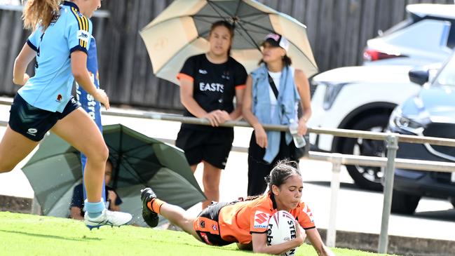 Tigers player Charlize Duncan scores for the Tigers in the Harvey Norman U17s. Picture, John Gass