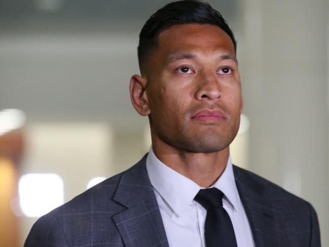 Former Australian professional rugby league player Israel Folau leaves the Federal Circuit Court in Melbourne Monday, December 2, 2019. (AAP Image/David Crosling) NO ARCHIVING