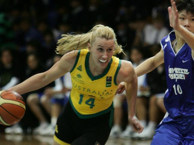 Emma McDonald (nee Randall) helped the Opals to a World Championships crown.