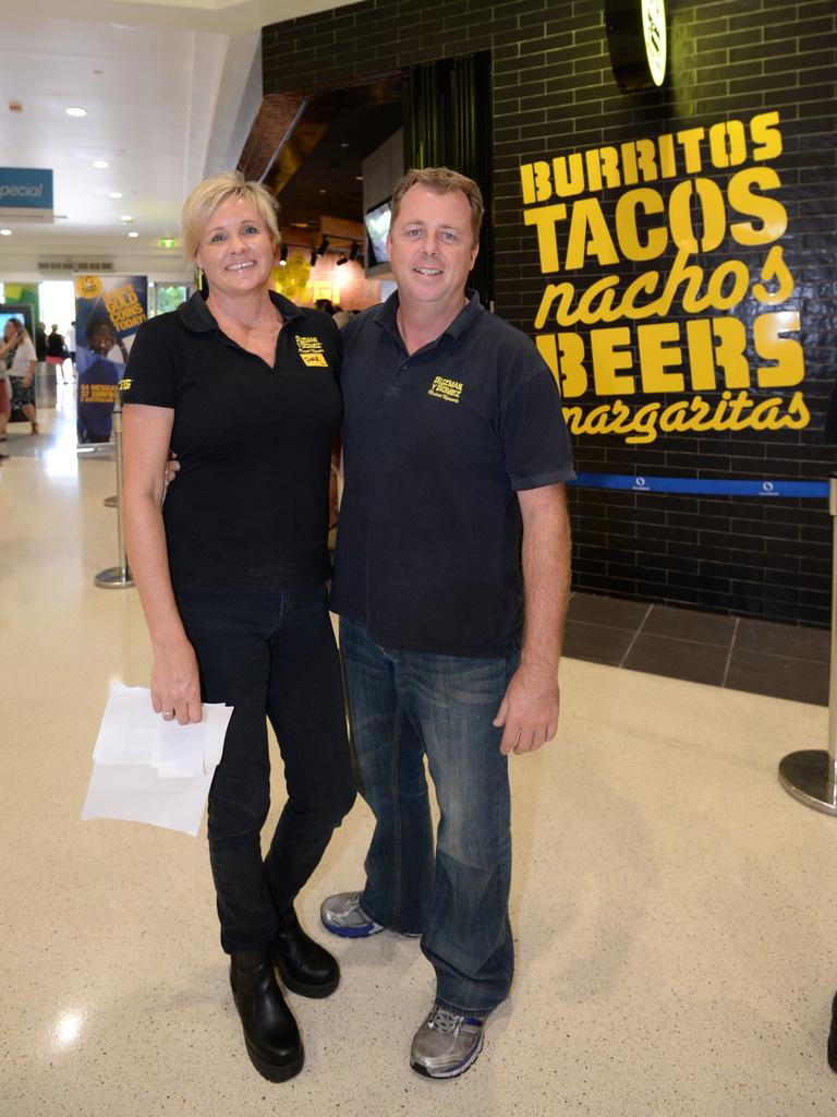 Stockland Rockhampton Guzman y Gomez Owners Shar and Warwick Jones at opening in 2016. Photo Allan Reinikka / The Morning Bulletin