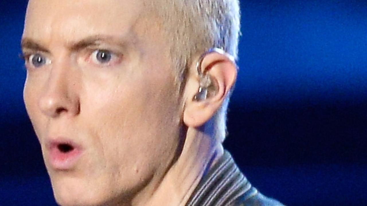 Recording artist Eminem’s ex-wife, Kim Scott, reportedly tried to take her own life.