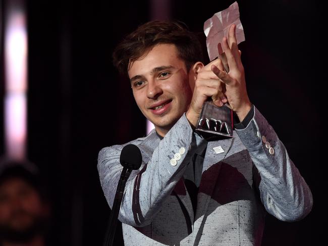 Flume accepts the ARIA for Best Male Artist during the 30th ARIA Awards. Picture: AAP