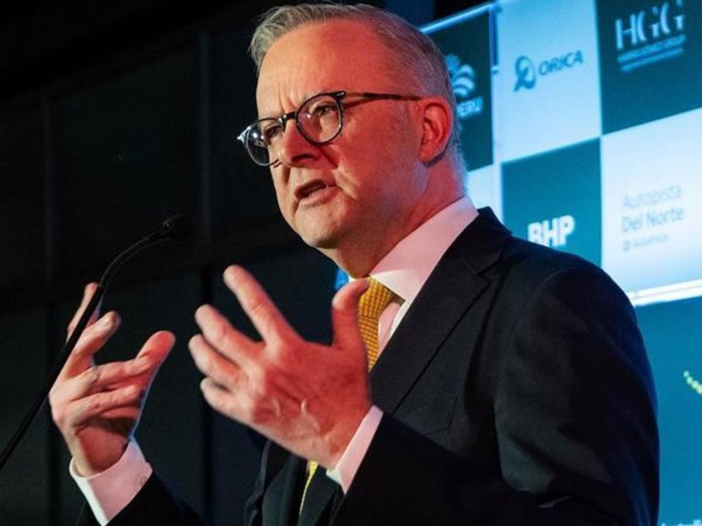 Anthony Albanese will try to steer Australia clear of Trump’s tariff threat.