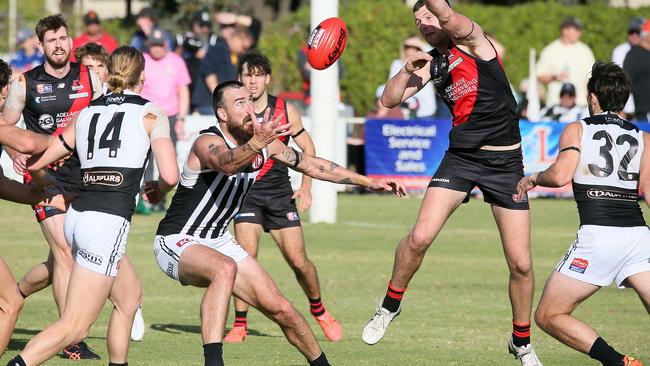 Port Adelaide’s Charlie Dixon in action against West Adelaide at Loxton Oval. Picture: Peter Argent.