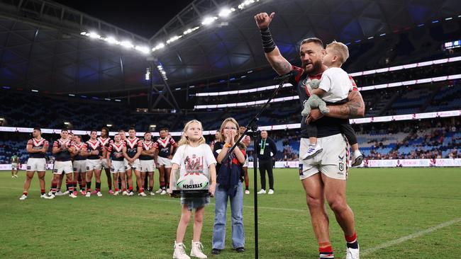 Jared Waerea-Hargreaves thanks fans following his 300th match, during the round three NRL match between Sydney Roosters and South Sydney Rabbitohs. (Photo by Cameron Spencer/Getty Images)