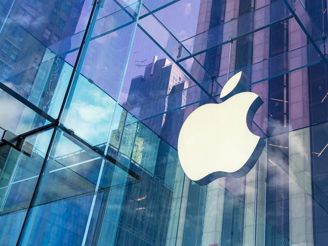 The Apple store at 5th Avenue near Central Park in New York City (iStock).