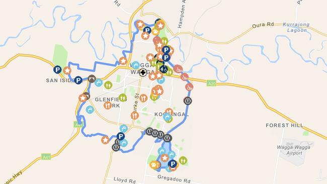 The 42km Wiradjuri Walking Track circles the city.